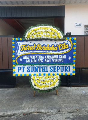 Papan Bunga Duka di Diloato