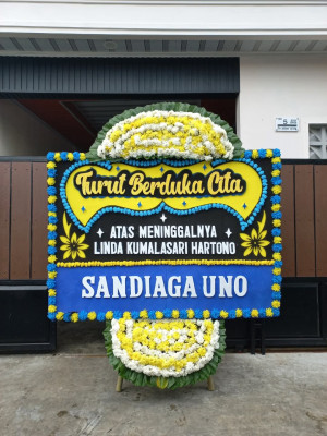 Papan Bunga Duka di Diloato